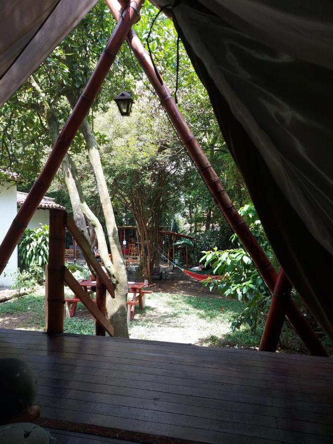 ميديلين Bambu Glamping Ecolodge المظهر الخارجي الصورة