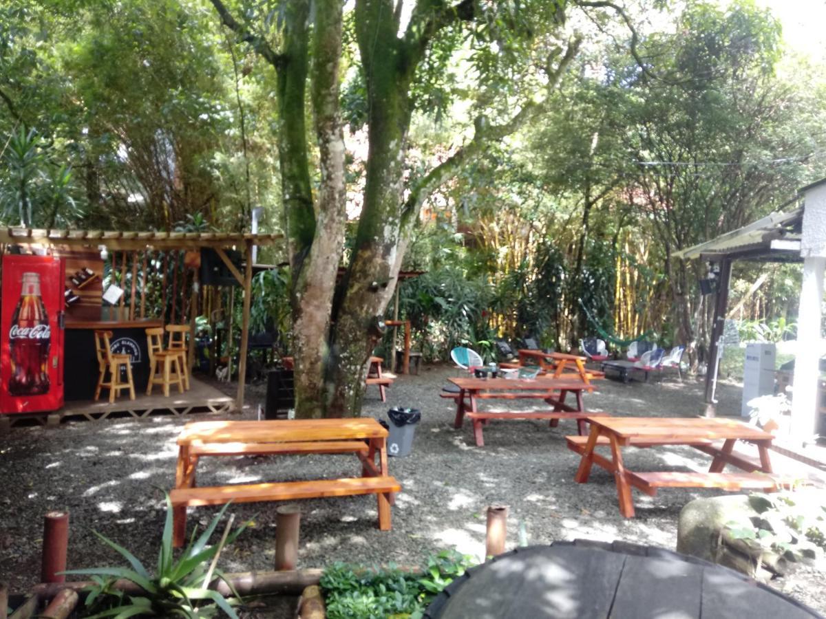 ميديلين Bambu Glamping Ecolodge المظهر الخارجي الصورة
